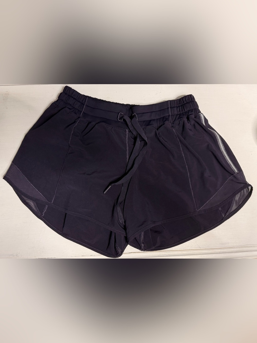 LULULEMON Women's Navy Blue Shorty Short Running Shorts size 6